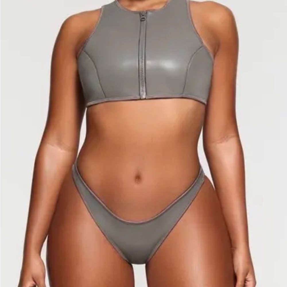 Skims scuba rubberized swim top-2x